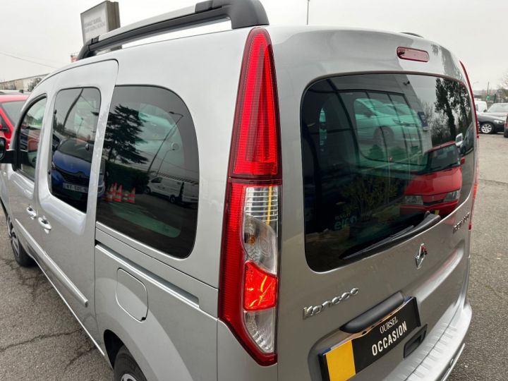 Renault Kangoo Blue dCi 95 Intens Gris - 29