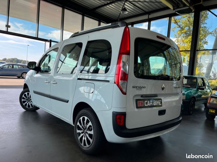 Renault Kangoo dci 115 Limited GARANTIE 6 ANS 5 places 299-mois Blanc - 2