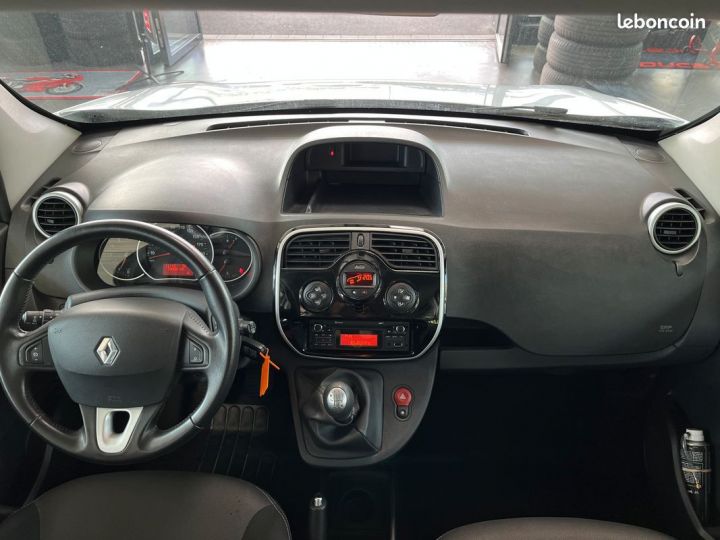 Renault Kangoo dci 115CH Limited entretien exclusivement chaque année chez GARANTIE 6 ANS 5 places Régulateur de vitesse Bluetooth 289-mois  - 4