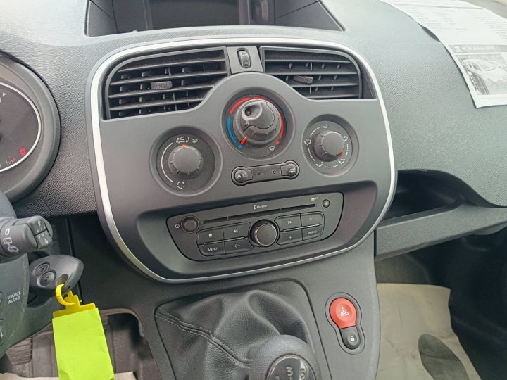 Renault Kangoo MAXI CABINE APPR0 R-LINK 90 5 PLACES BLANC - 15