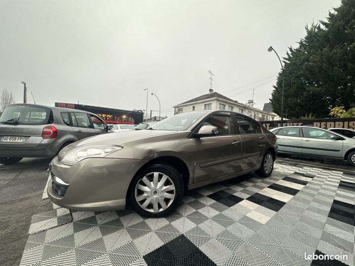 Renault Laguna III 1.5 DCI 110CH CARMINAT ECO² Beige - 4