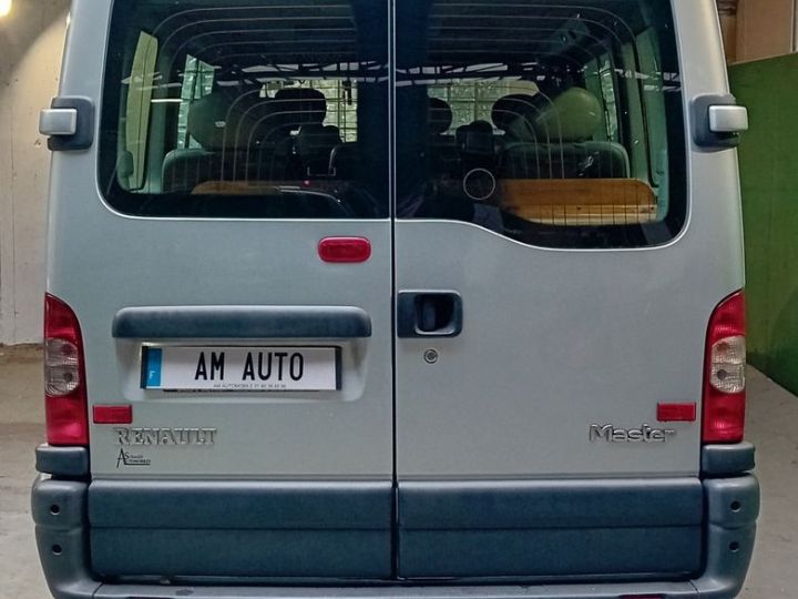 Renault Master 2 2,5L DCI Gris - 4