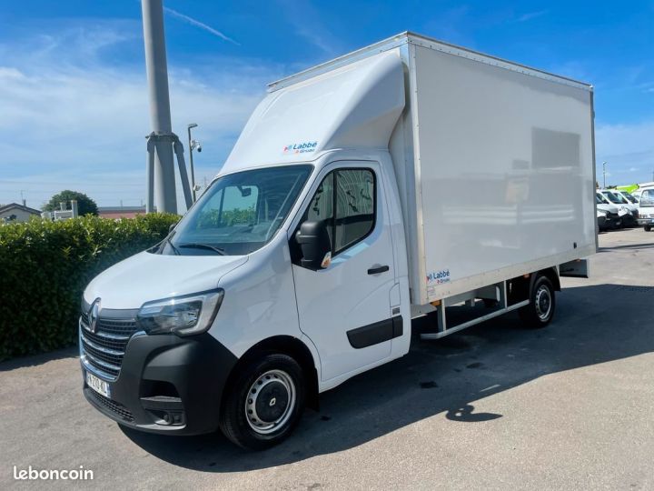 Renault Master 2.3 dci 145cv caisse 20m3 comme neuf 8.300KM  - 3