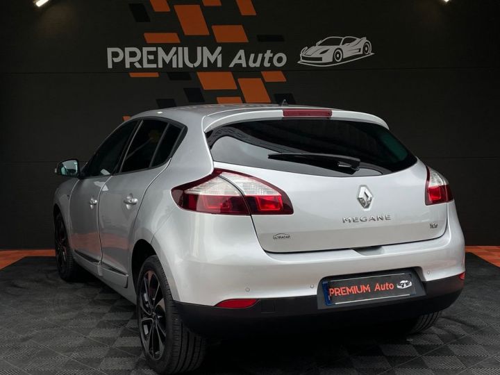 Renault Megane 1.2 Tce 130 Cv Energy Bose Gps Cuir Boite automatique Caméra de recul Factures d'entretien Ct Ok 2026 Gris - 4