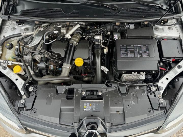 Renault Megane 1.5 DCI 95CH LIFE ECO² 2015/ CREDIT / CRITERE 2 / Gris C - 10
