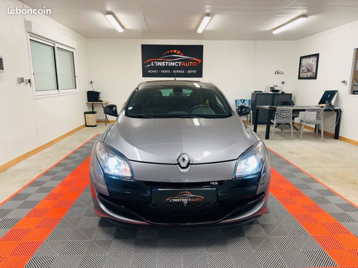 Renault Megane 2.0 250 ch Phase 1 Gris - 2