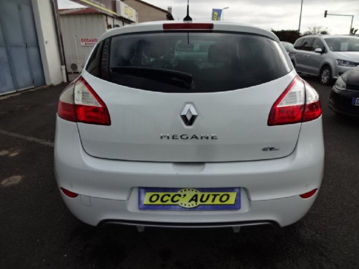 Renault Megane III  1.5 DCI 110 cv GT LINE Blanche - 5