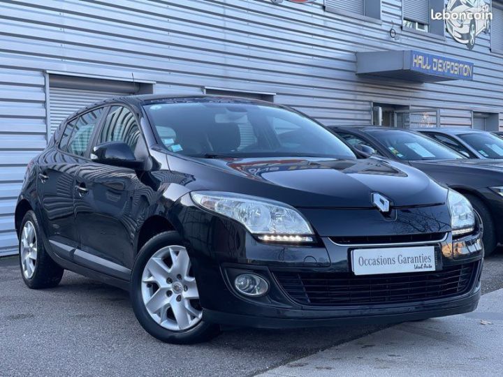 Renault Megane III 1.5 dCi 110ch Energy Business GPS LED Attelage Noir - 1