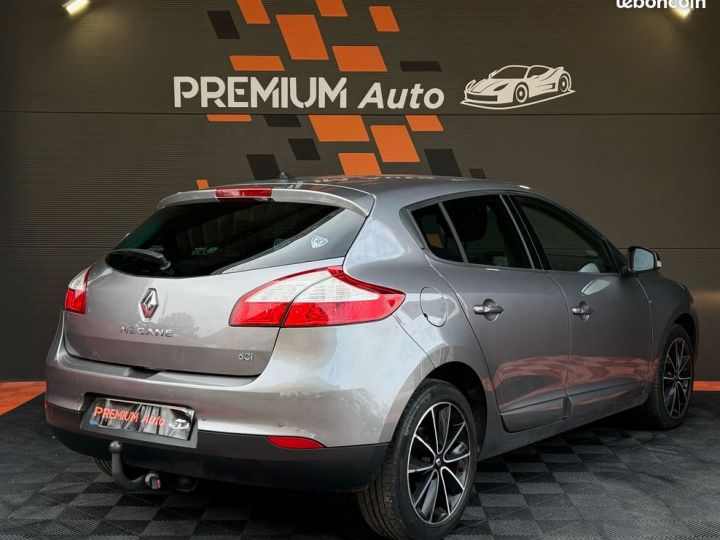 Renault Megane III 1.6 Dci 130 Cv Bose Régulateur Gps Bluetooth Ct Ok 2026 Gris - 3