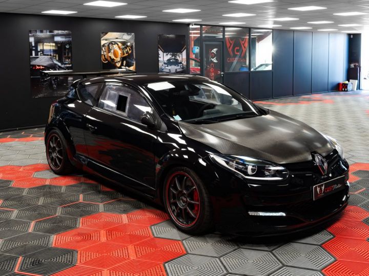 Renault Megane III 2.0T 500ch RS Trophy CIRCUIT NOIR - 24