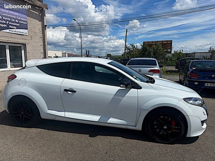 Renault Megane III COUPE 2.0T 250CH SPORT LUXE RS Blanc - 4