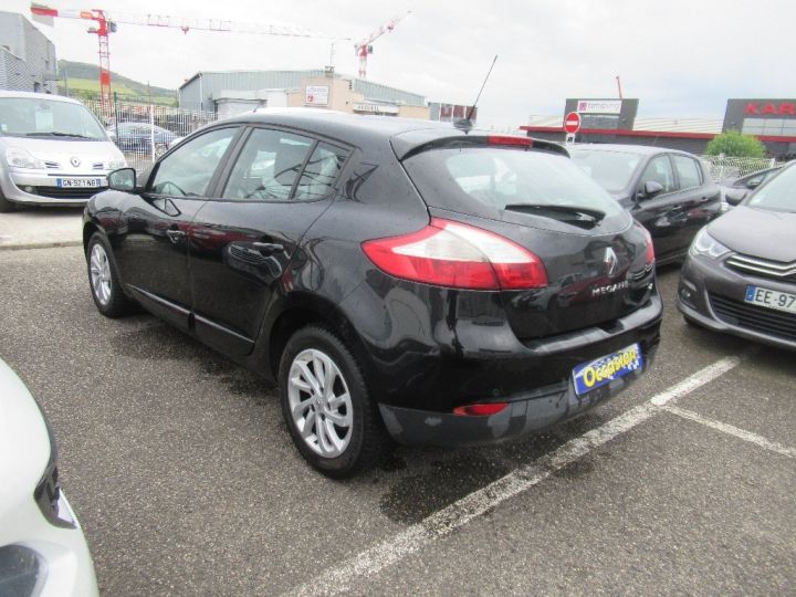 Renault Megane III  dCi 110 FAP Energy eco2 Dynamique Noir - 6