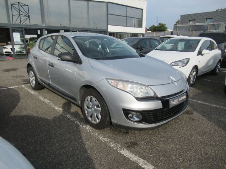 Renault Megane III  dCi 90 eco2 Expression Clim/Regulateur de vitesse/bluetooth Gris Clair - 3