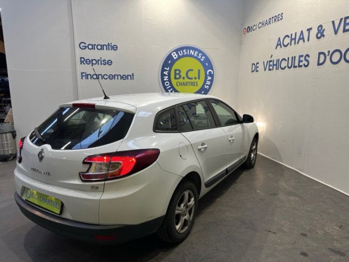 Renault Megane III ESTATE 1.2 TCE 115CH ENERGY LIFE EURO6 2015 Blanc - 5