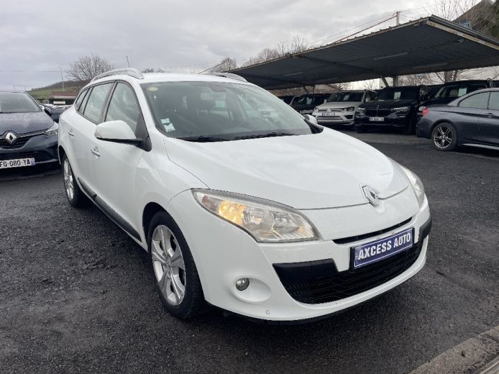 Renault Megane III ESTATE 1.9 dCi 130 Dynamique Blanc - 9