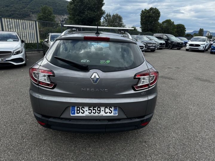 Renault Megane III ESTATE 1.9 DCI 130CH EXPRESSION Gris F - 2