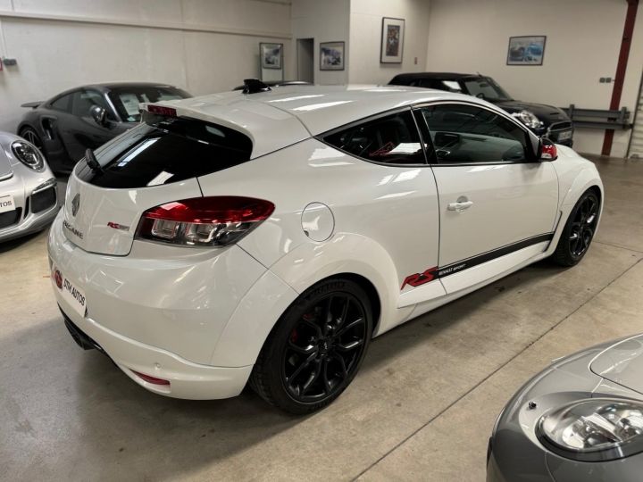 Renault Megane III RS CUP Phase 2 2.0 L 301 Ch Blanc Nacré - 23