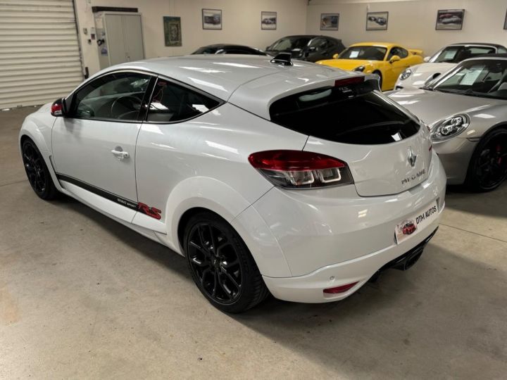 Renault Megane III RS CUP Phase 2 2.0 L 301 Ch Blanc Nacré - 19