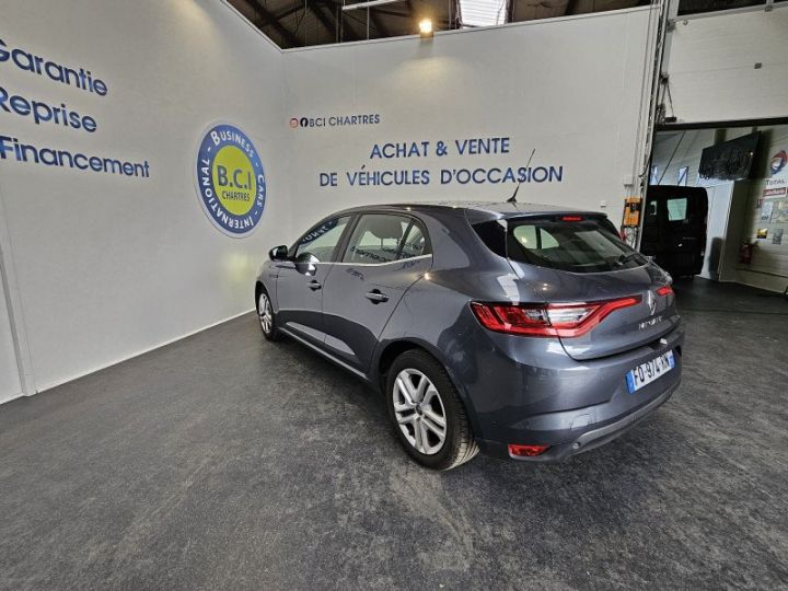 Renault Megane IV 1.5 BLUE DCI 115CH BUSINESS Gris F - 2