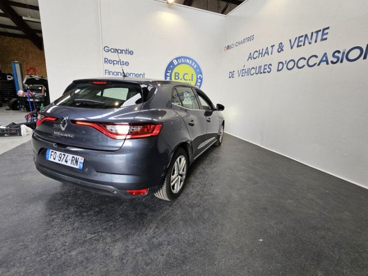 Renault Megane IV 1.5 BLUE DCI 115CH BUSINESS Gris F - 5