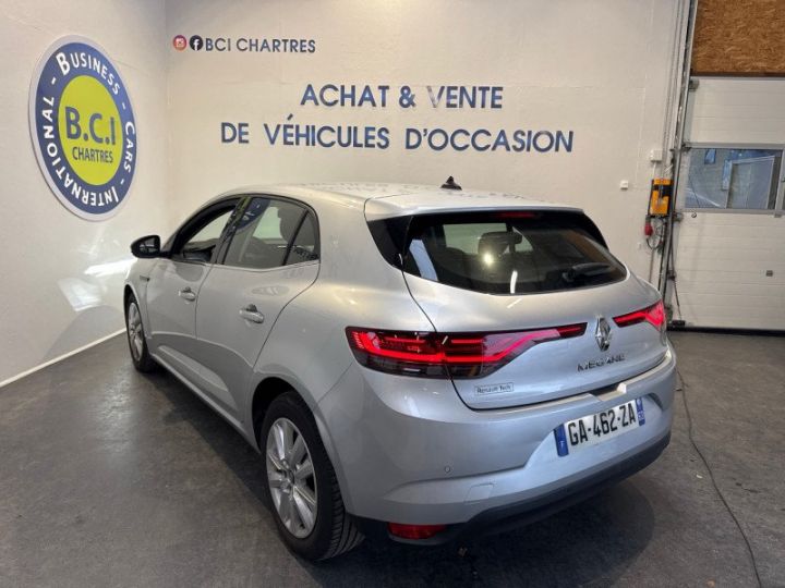 Renault Megane IV 1.5 BLUE DCI 115CH BUSINESS -21B Gris C - 4