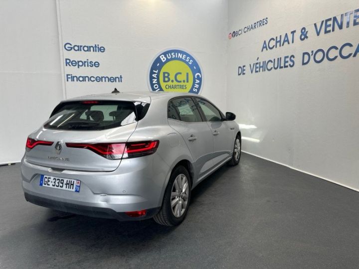 Renault Megane IV 1.5 BLUE DCI 115CH BUSINESS -21N Gris Clair - 5