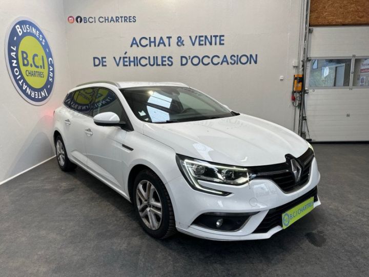 Renault Megane IV ESTATE 1.5 BLUE DCI 115CH BUSINESS EDC Blanc - 3