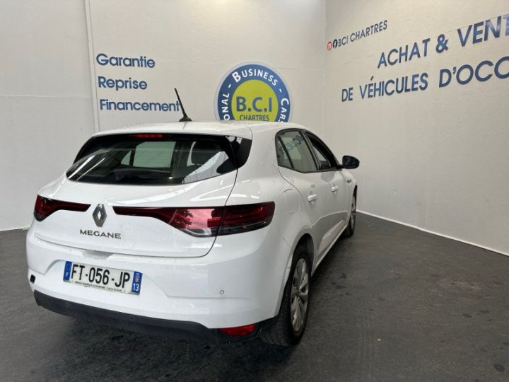 Renault Megane IV STE 1.5 BLUE DCI 95CH AIR NAV Blanc - 4