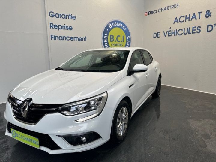 Renault Megane IV STE 1.5 DCI 90CH ENERGY AIR Blanc - 3