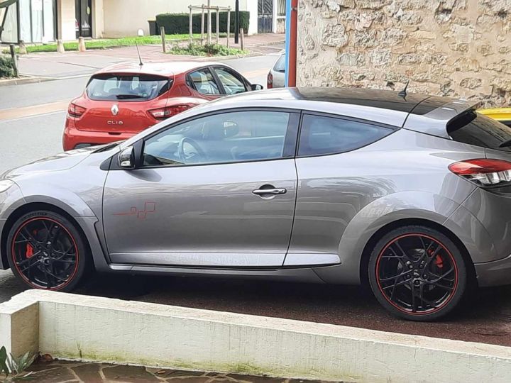 Renault Megane Mégane III Coupé 2.0 16V 265 RS Trophy Gris Cassiopee - 5