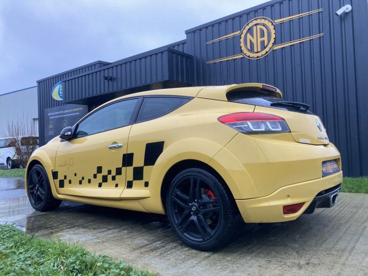 Renault Megane RENAULT MEGANE 3 RS LUXE 250 CH CHASSIS CUP  JAUNE RACING OPAQUE  - 11
