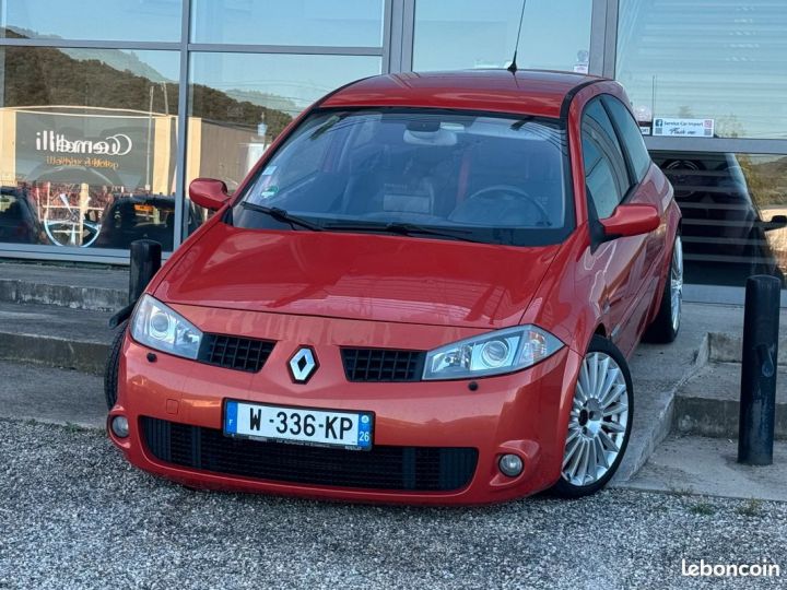 Renault Megane sport RS Orange - 1