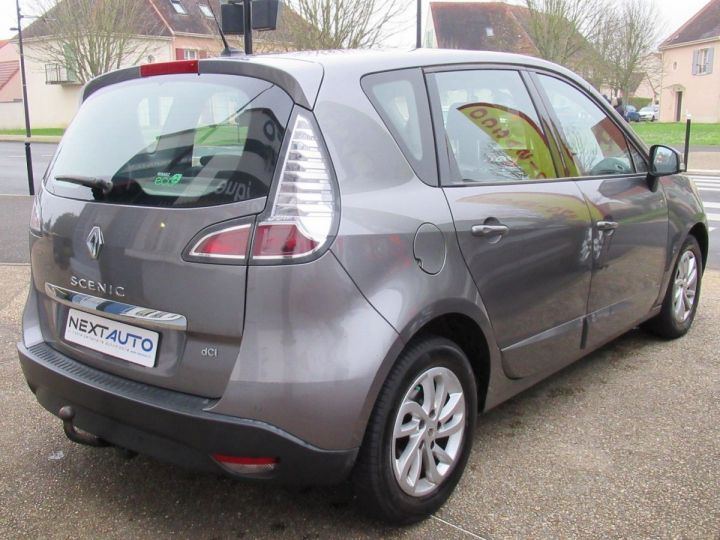 Renault Scenic 1.6 DCI 130CH ENERGY BOSE ECO² Gris F - 11