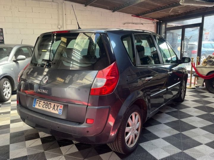 Renault Scenic II 1.5 DCI 105CH DYNAMIQUE ECO² Gris F - 5