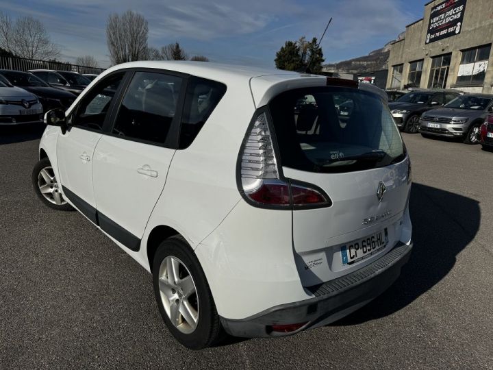 Renault Scenic III 1.4 TCE 130CH EXPRESSION Blanc - 2