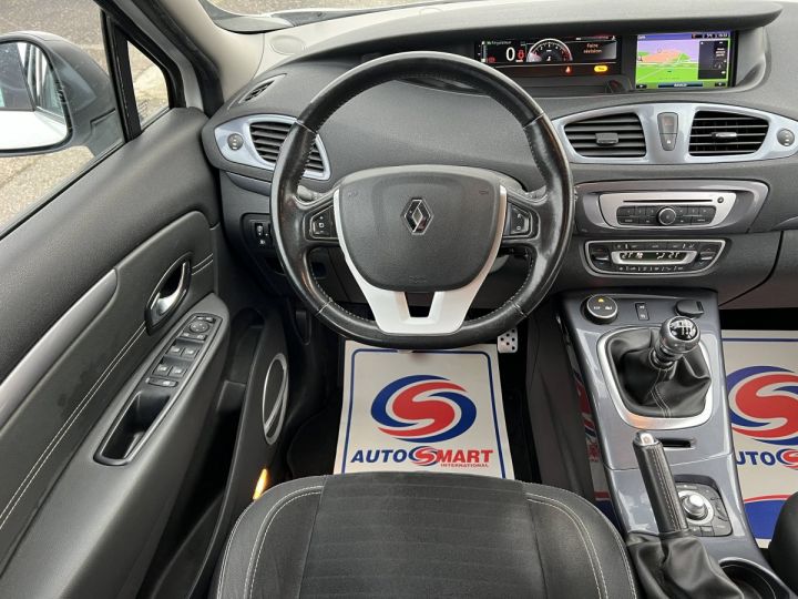 Renault Scenic III 1.6 dCi 130ch X-MOD Bose eco² 1erMain GPS Caméra GripControl BLANC - 15