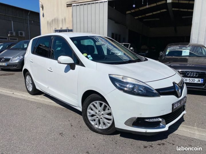 Renault Scenic III (3) 1.5 dCi 110 Expression 1ère Main Blanc - 1