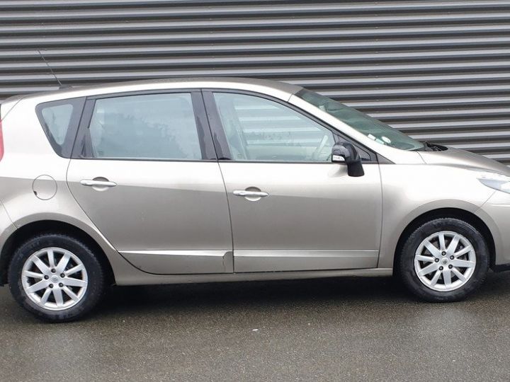 Renault Scenic iii 3 1.5 dci 110 privilege edc bva Beige Occasion - 4