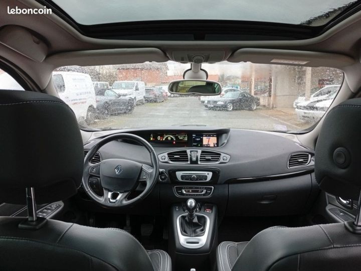 Renault Scenic Scénic III Essence 130 cv Faible kilométrage Crit'air 1 Année 2016 Gris - 5