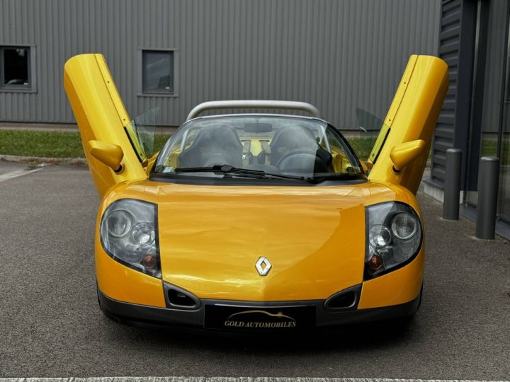 Renault Spider I (E94) 2.0 16v 150ch Sport Jaune Sirius - 28