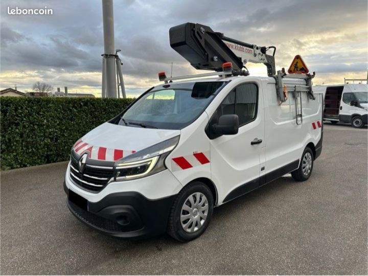 Renault Trafic 2.0 dci 145cv nacelle Klubb k20 9m70  - 2