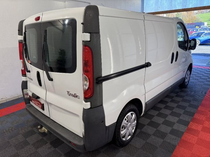 Renault Trafic FOURGON 2.0 DCI 115 L1H1 CONFORT Blanc - 7