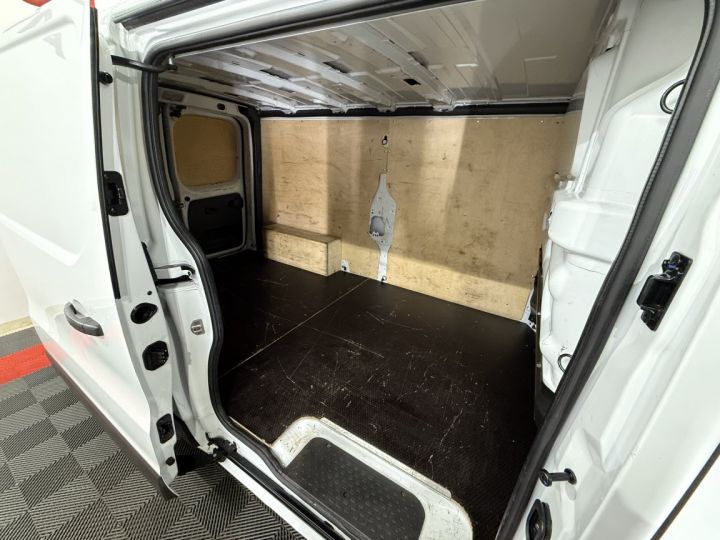 Renault Trafic FOURGON (RENAULT TRUCKS) L2H1 2.0 BLUEDCI 150 PHASE 3 GRAND CONFORT +CAMERA+2023 Blanc - 14