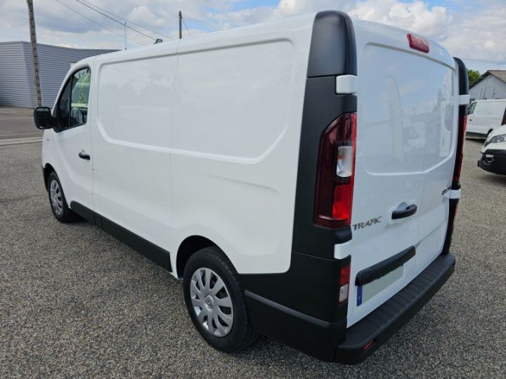 Renault Trafic III FG L1H1 1000 2.0 DCI 120CH GRAND CONFORT E6 Blanc - 5