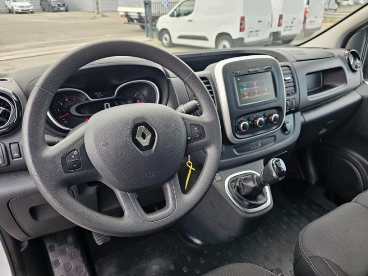 Renault Trafic III FG L1H1 1000 2.0 DCI 120CH GRAND CONFORT E6 Blanc - 10