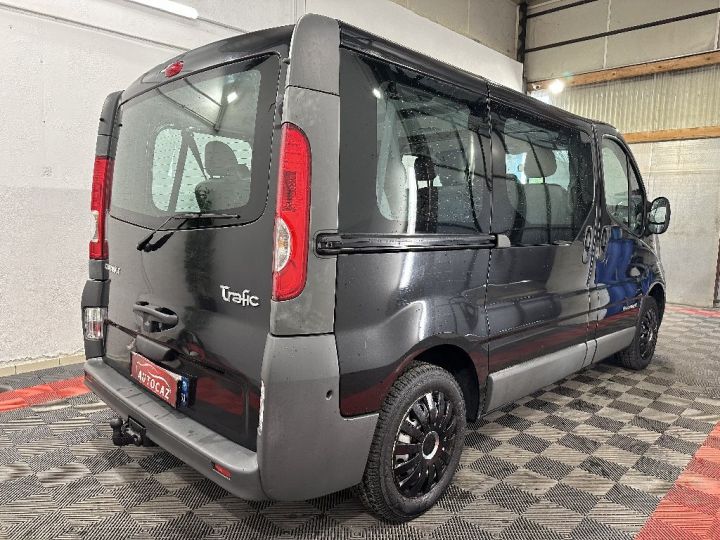 Renault Trafic PASSENGER L1H1 2.0 dCi 115 Expression +ATTELAGE Noir - 5