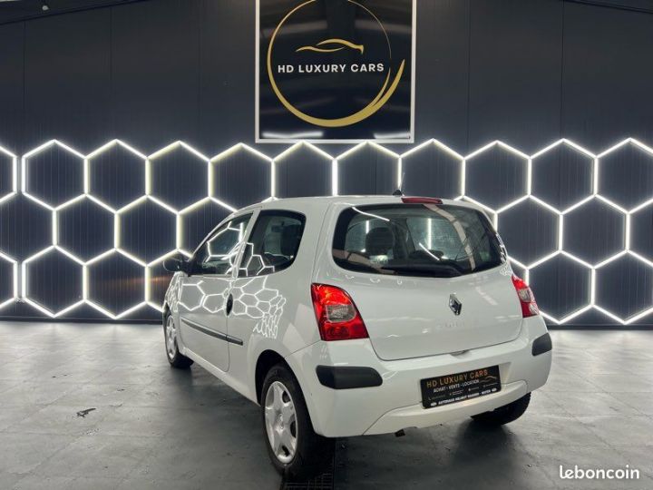 Renault Twingo 1.2 ess 60ch Blanc - 4