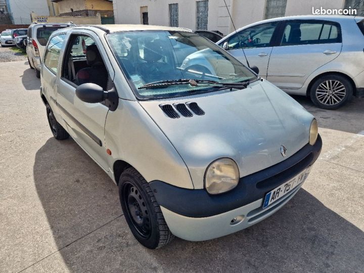 Renault Twingo 1.2 essence 60ch perrier payer en 4x fois sans frais Autre - 2