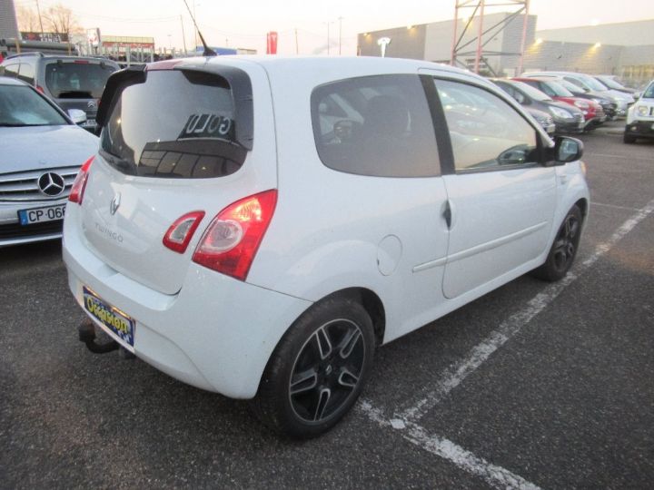 Renault Twingo II 1.2 LEV 16v 75 eco2 SL Limited Blanche - 4