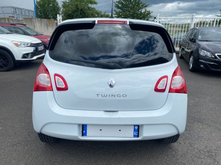 Renault Twingo II 1.2 LEV 16V 75CH LIMITED ECO² Blanc - 6